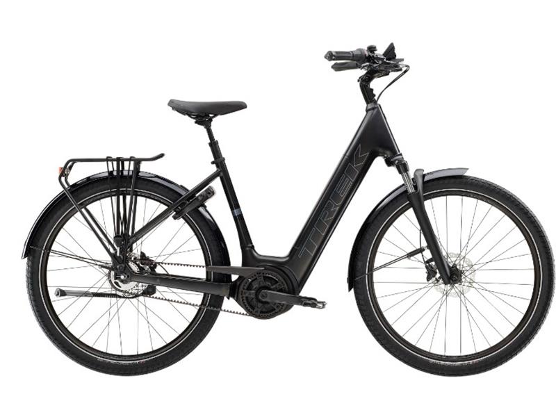 Trek District+ 4 Lowstep - Verkrijgbaar bij Aerts Action Bikes in Kalmthout